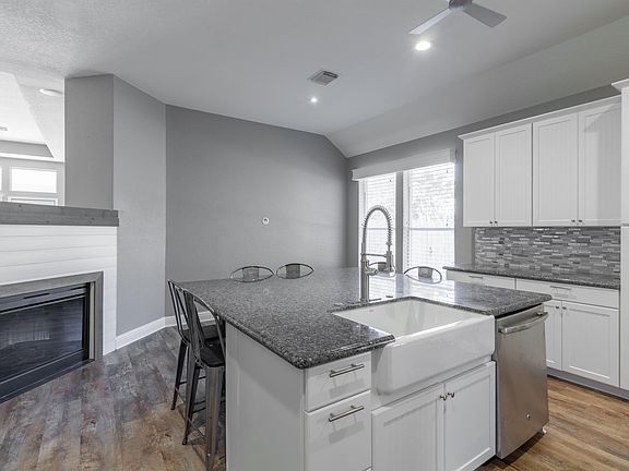 4th image of 20851 Cottage Cove Ln