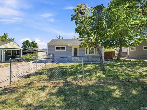 2nd image of 2660 S Knox Court