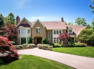 14570 Shire Ct, Novelty, OH 44072