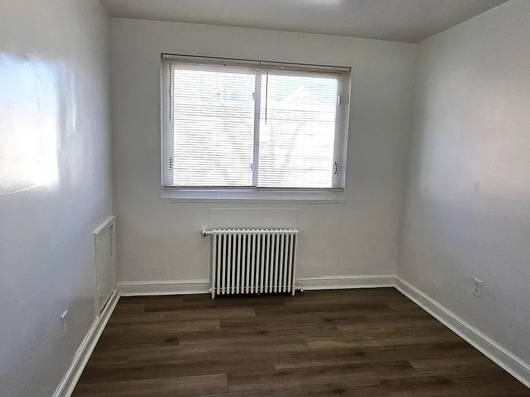 3207 11th Pl SE #4 — Photo 8