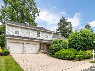 329 Glenwood Avenue, Leonia, NJ, 07605