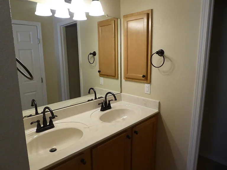 6253 Carmona Rd NW — Photo 9