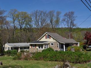 185 Rockport Rd, Port Murray, NJ 07865