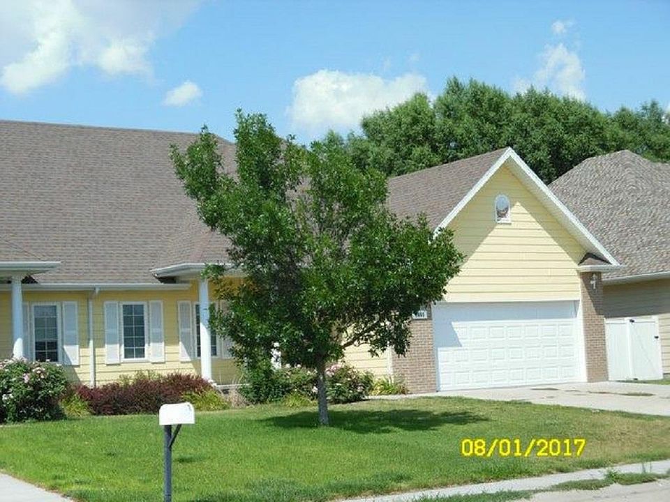 1st image of 4009 W Philip Ave