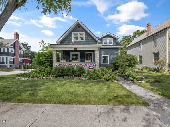 912 S Main St, Findlay, OH 45840