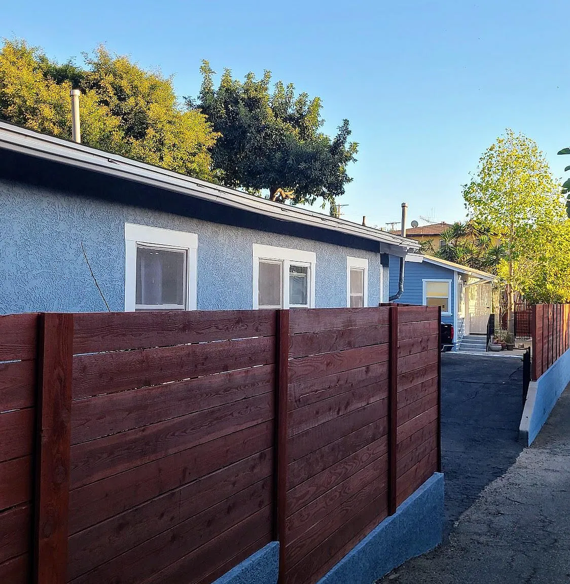 2 bed, 900 sqft, $3,400 — Photo 2