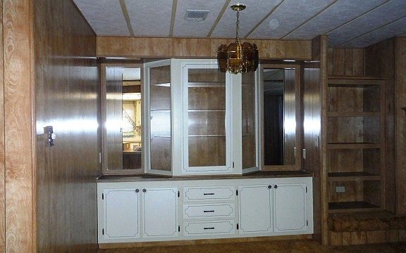4th image of 142 Forest Ln #1