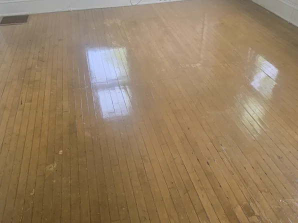 403 College St #1, Burlington, VT 05401