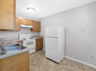 515 & 516 Maple St #16910489, Grand Ledge, MI 48837