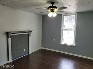 400 Agatha St FRONT 2F, Pitcairn, PA