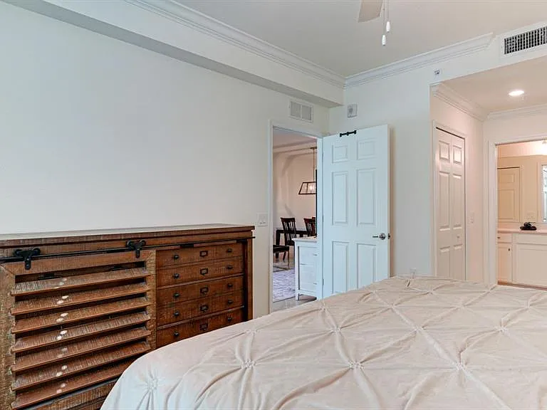 17510 Gawthrop Dr #105 — Photo 16