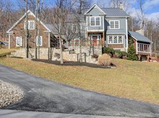 12101 Mountainside Dr, Mercersburg, PA 17236