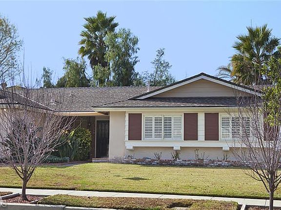 3rd image of 241 Castilian Ave