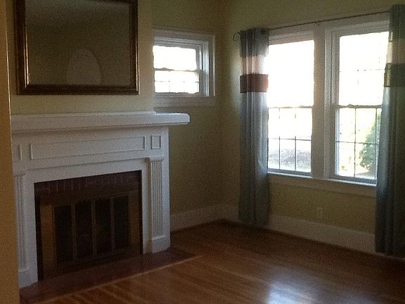 livingroom with fireplace