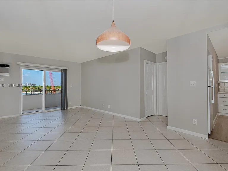 200 S Birch Rd #604 — Photo 10