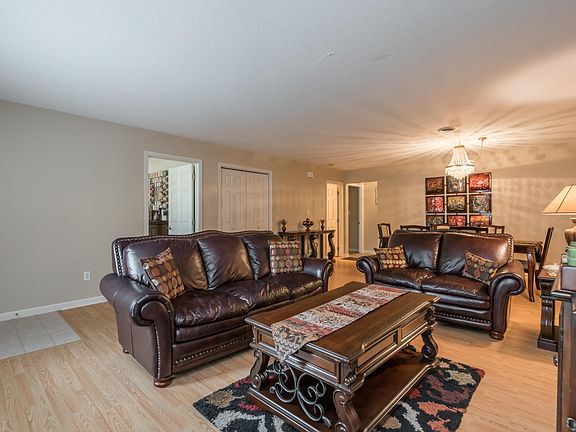 4th image of 4545 Shamus Way
