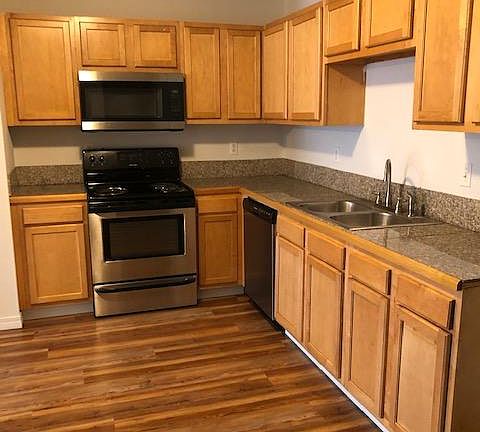 4th image of 605 N Wright Ave #B-2
