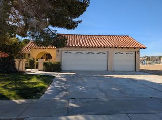 14413 Rivers Edge Rd, Helendale, CA 92342