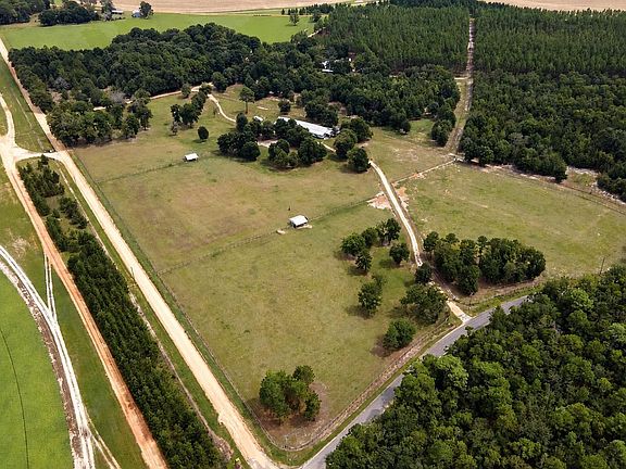 4th image of 111 Centerwood Rd Lot 4