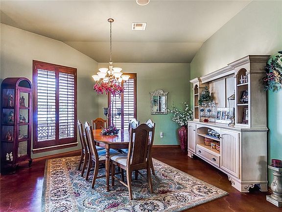 5th image of 1416 River Birch Dr