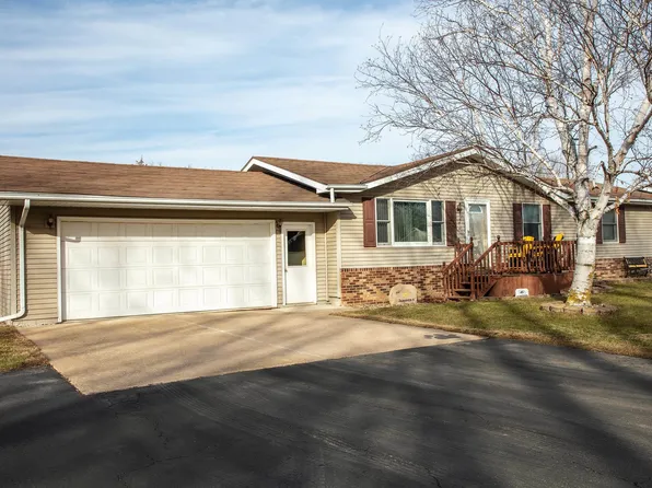 722 2nd St, Plainfield, IA 50666