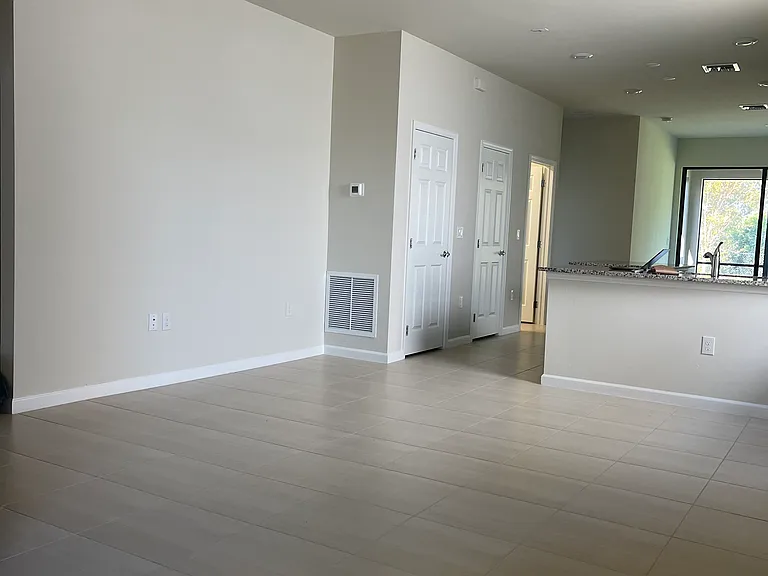 4800 Crested Eagle Ln #0 — Photo 7