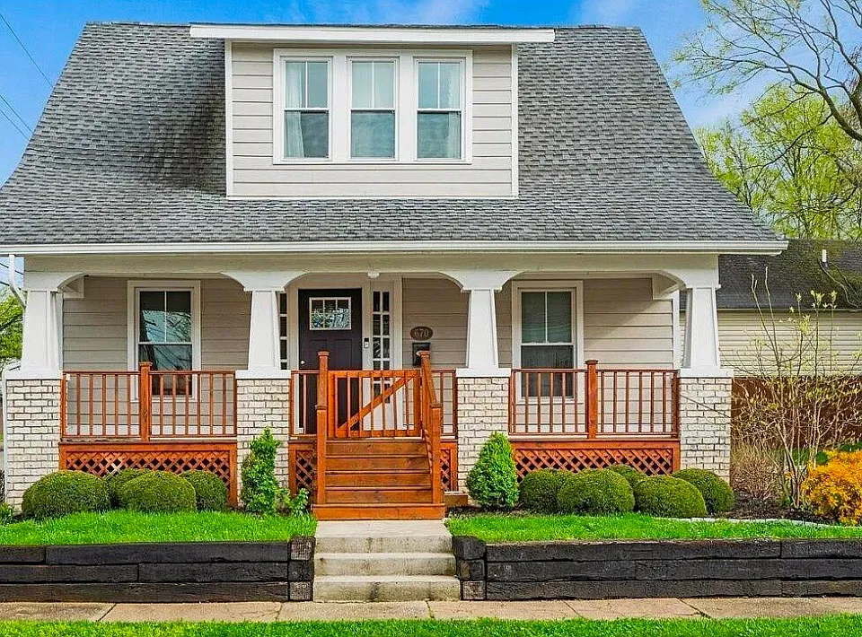 670 Elm Tree Ln