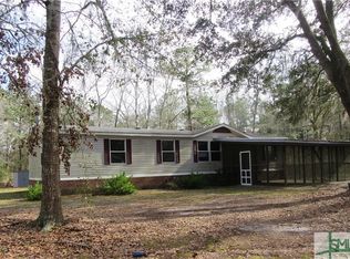 215 Hannah June Ln, Midway, GA 31320