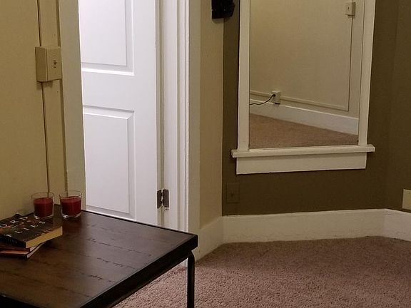3rd image of 1420 4th Ave W APT 203