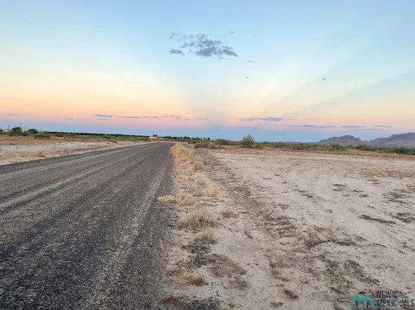 Brahman Rd SE, Deming, NM 88030