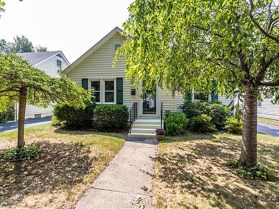 2nd image of 574 Rosemill Dr