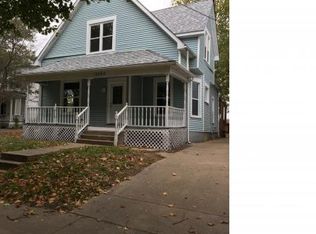 1454 N 8th St, Springfield, IL 62702