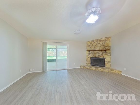 4th image of 1288 Bear Run Blvd