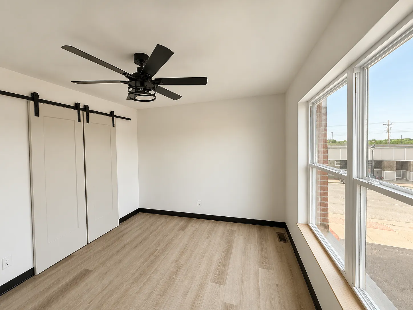 2 bed, 1774 sqft, $1,450 — Photo 2