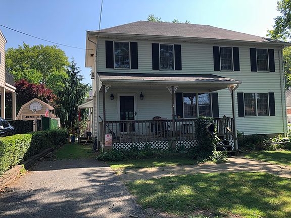 2nd image of 139 Jacques Ave