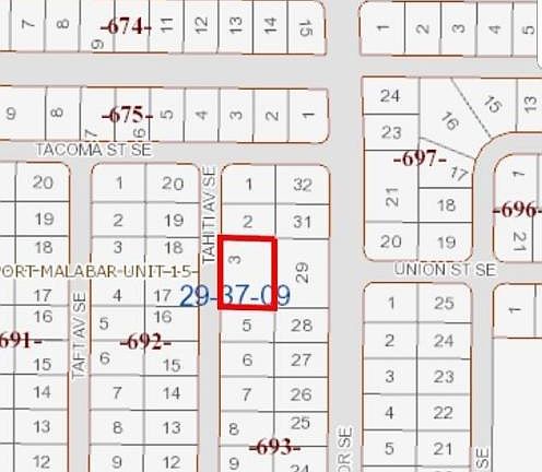 4th image of 921 Tahiti Ave SE