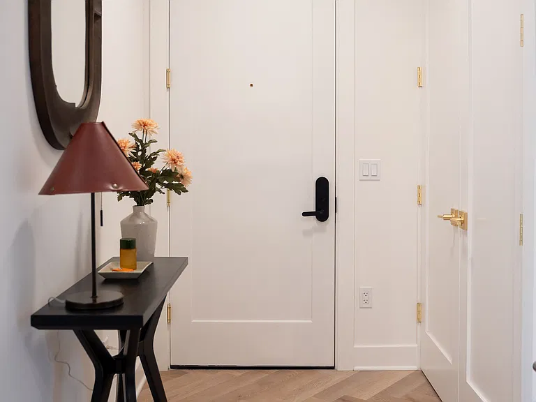 Model unit