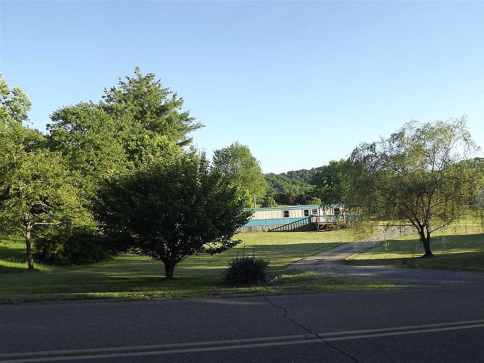 1st image of 124 Jv Cir