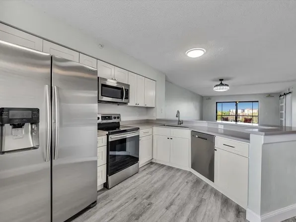 2112 S Cypress Bend Drive #508, Pompano Beach, FL 33069