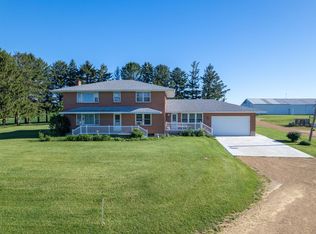30319 Brookville A&b Rd, Lanark, IL 61046