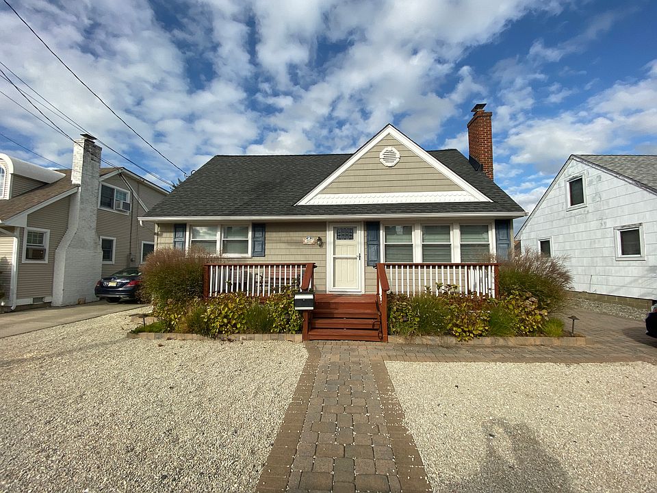 257 North 2nd Street