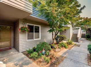 79 N Hayden Bay Dr, Portland, OR
