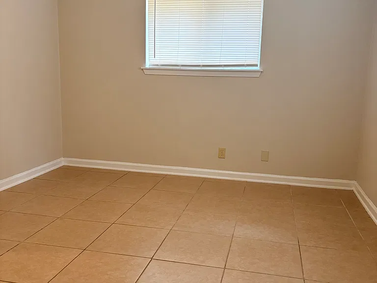 4514 Temple Hl — Photo 15