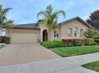 9731 Zuni Ln, Gilroy, CA 95020