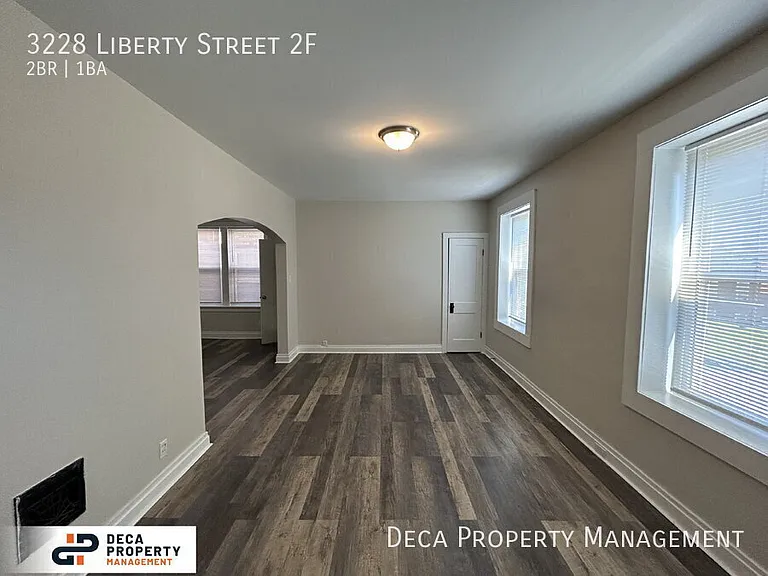 3228 Liberty St #2F — Photo 3