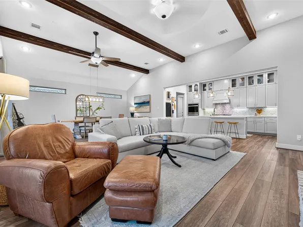 12469 Pebble View Dr, Conroe, TX 77304
