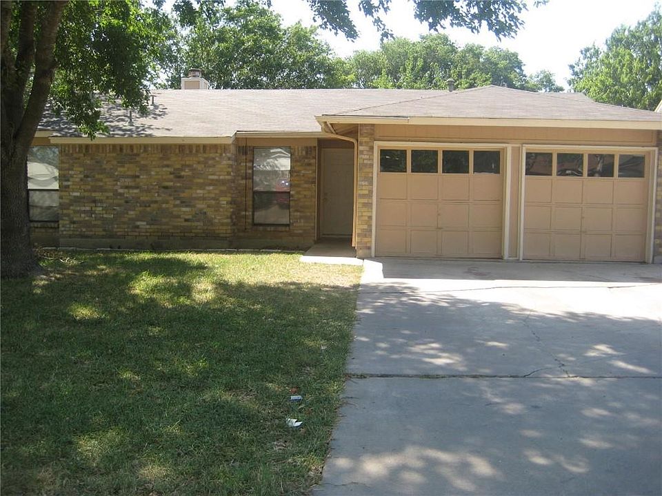 1st image of 2005 Holly Springs Dr