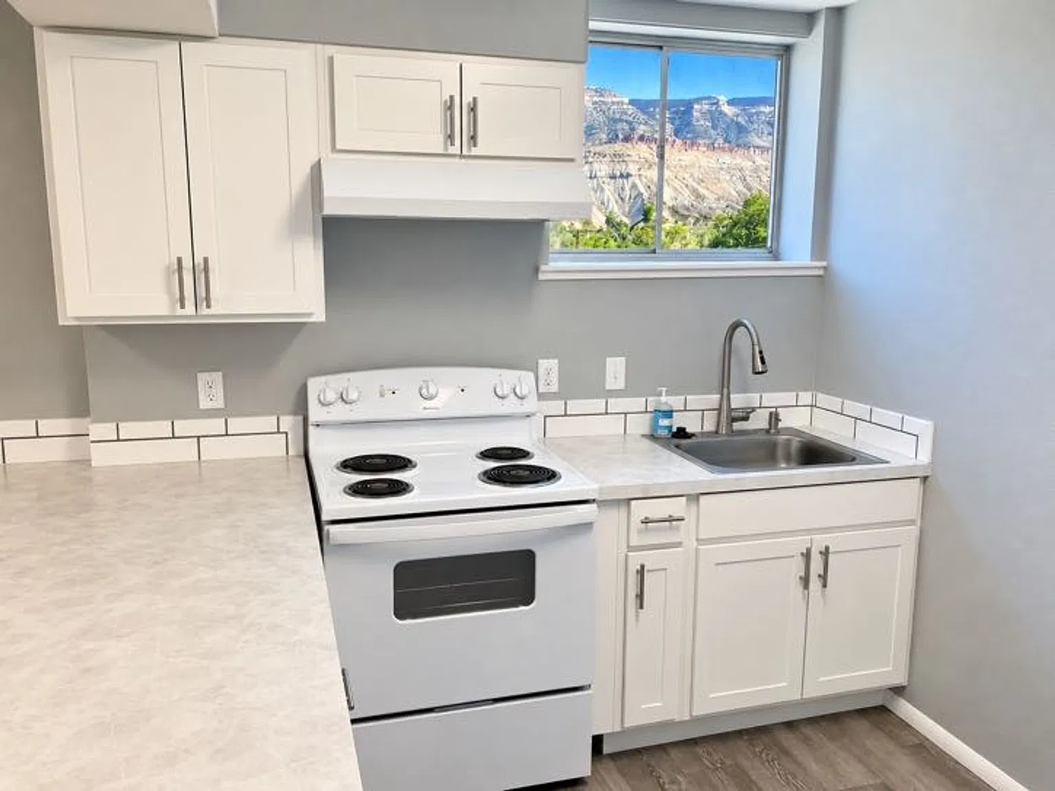 Charming Downtown Palisade Living | Historic Main Street | 1 Bedrooms Available — Photo 1