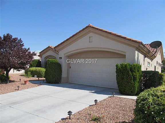 4th image of 10029 Cresent Creek Dr