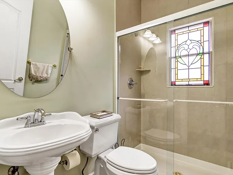 151 Chardonnay Dr — Photo 36